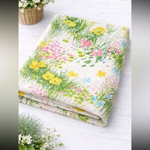 Vintage 70’s Malborough Wildflower | Butterfly Flat Sheet. Queen | 79x84 EUC